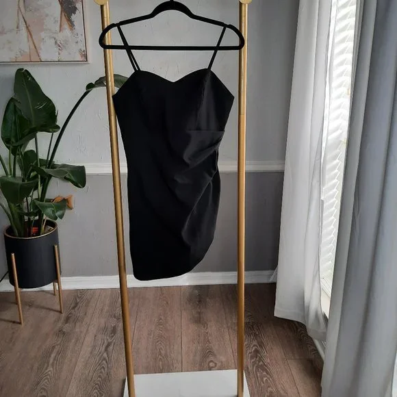 CRYSTAL DOLLS Women's Black Mini Cocktail Body Con Dress NWOT - Picture 4 of 7